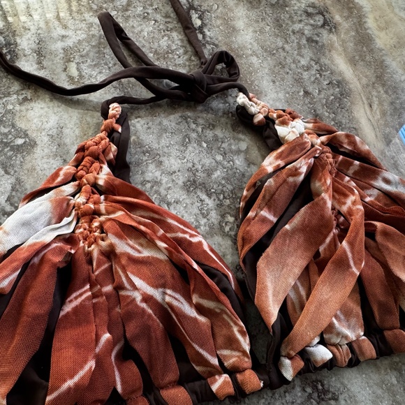 NWT-Charmosa Brazilian Bikini, 2 Piece, Browns Tie Dye Reversable - Picture 3 of 5